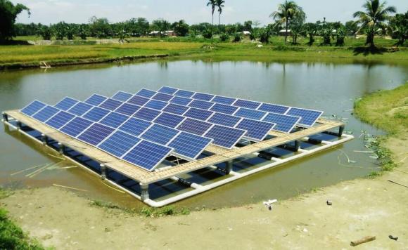 Floating Solar Power Plant 